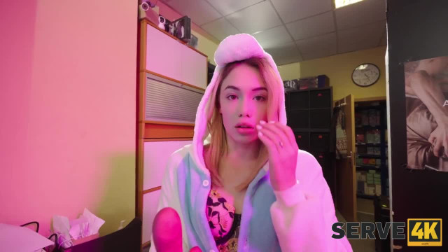 Вот за что стоит оставить чаевые продавщице секс-шопа - #1