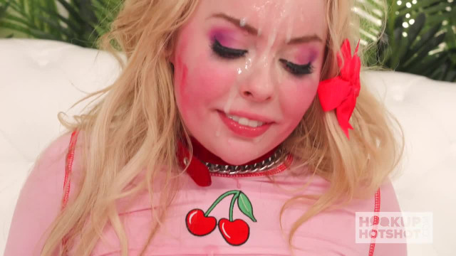 Юная шлюха, которая обязана доказать глубину своей анальной дырки - #10